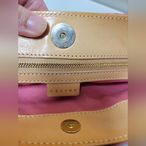 Celine Suede Shoulder Bag - Picture 4 of 13